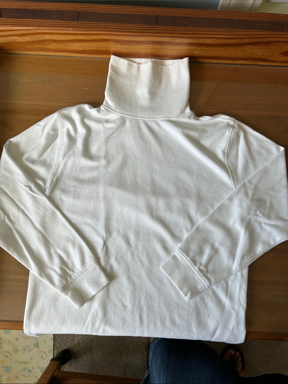 L.L. Bean White Kids' Long Sleeve Turtleneck Tee Size Medium (10-12)